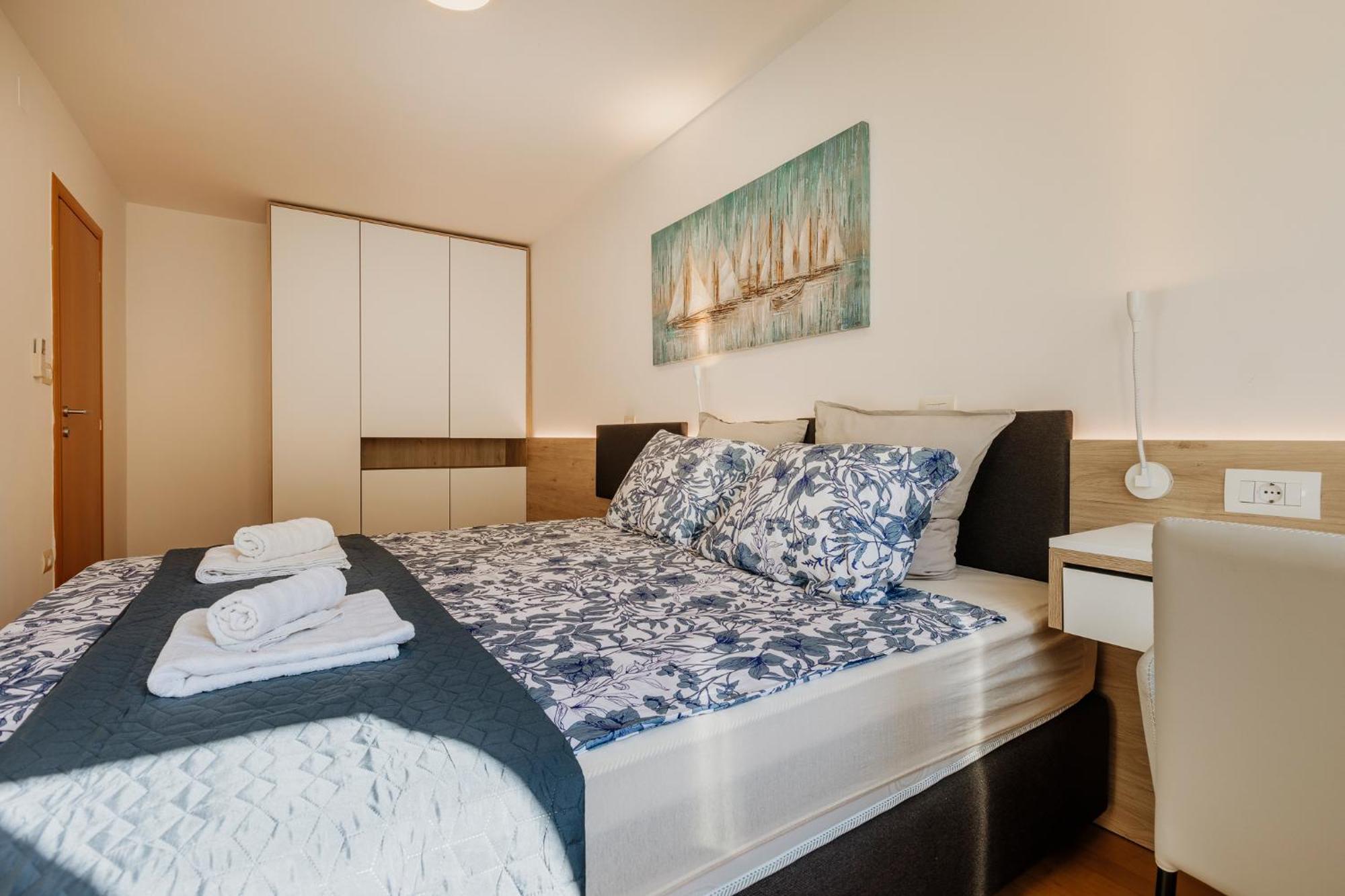 Supreme Apartment Bliss Умаг Екстериор снимка